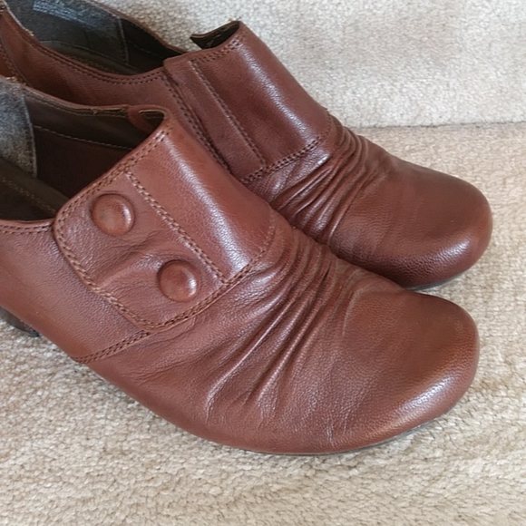 Bare Traps Tyley Leather Scrunchy Heel Booties 9M Brown - Picture 5 of 16
